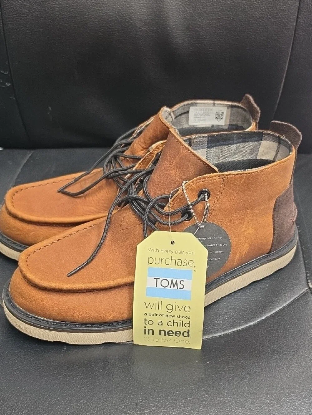 Toms Tan Brown Leather Chukka Boots